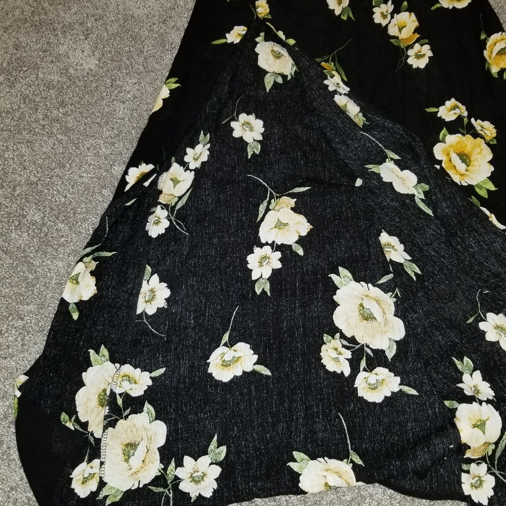 Dress - Picture 4 of 6